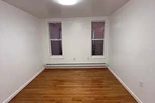 18 Brighton 4th Terrace, Brooklyn, NY 11235 - Photo 5