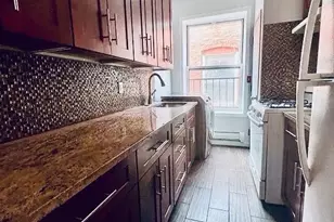 18 Brighton 4th Terrace, Brooklyn, NY 11235 - Photo 13