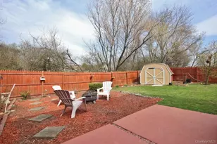 35 Black Stallion Ct, Middletown, NY 10940 - Photo 33