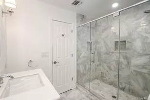 4 Spring Ct, Huntington, NY 11743 - Photo 19
