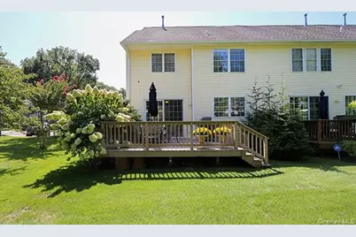 4 Spring Court, Huntington, NY 11743 - Photo 31