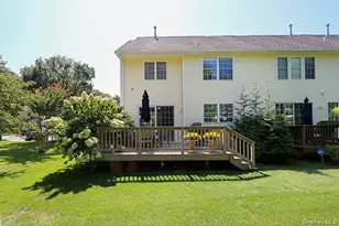 4 Spring Ct, Huntington, NY 11743 - Photo 31