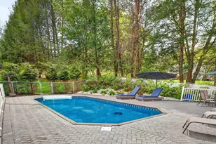 4 Hachaliah Brown Dr, Somers, NY 10589 - Photo 33