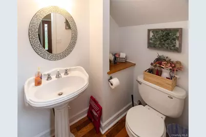 107 Dunthorne Drive, Bloomingburg, NY 12721 - Photo 17