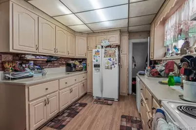 20 Nassau Boulevard, Malverne, NY 11565 - Photo 7