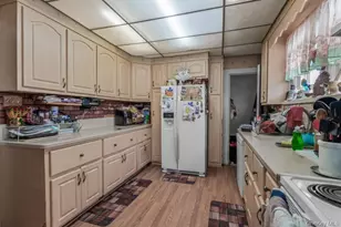 20 Nassau Blvd, Malverne, NY 11565 - Photo 7