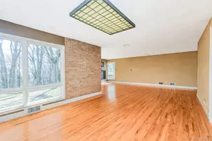 18 Emerson Ave, New York, NY 10301 - Photo 7