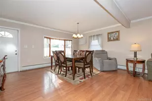 5 Crabtree Ln, Levittown, NY 11756 - Photo 7