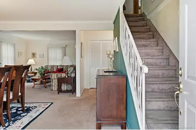 124 Saddle Lane, Levittown, NY 11756 - Photo 9