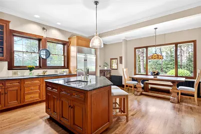 25 West Drive, Manhasset, NY 11030 - Photo 21