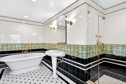 25 West Drive, Manhasset, NY 11030 - Photo 27