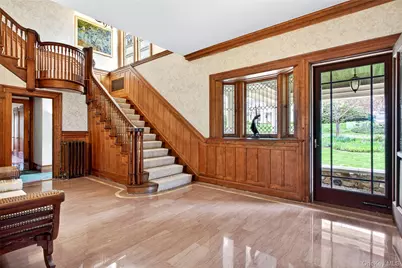 25 West Drive, Manhasset, NY 11030 - Photo 9