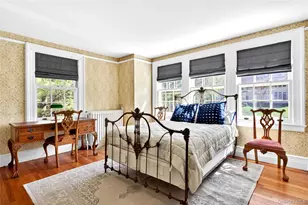 25 West Dr, Manhasset, NY 11030 - Photo 33