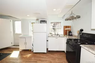 105-48 65th Rd, Forest Hills, NY 11375 - Photo 15