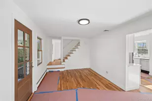 57 Juniper Ave, Smithtown, NY 11787 - Photo 3