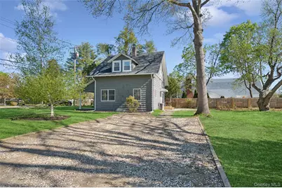 57 Juniper Avenue, Smithtown, NY 11787 - Photo 29