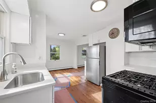 57 Juniper Ave, Smithtown, NY 11787 - Photo 9