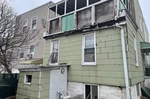 23-40 124th St, College Point, NY 11356 - Photo 3