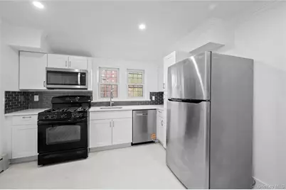 20 Overhill Place #3, Yonkers, NY 10704 - Photo 3