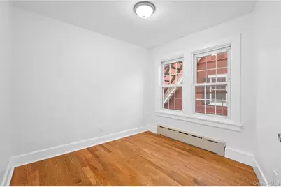 20 Overhill Place #3, Yonkers, NY 10704 - Photo 9