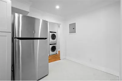 20 Overhill Place #3, Yonkers, NY 10704 - Photo 5