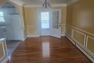 38 Sage St, Central Islip, NY 11722 - Photo 7