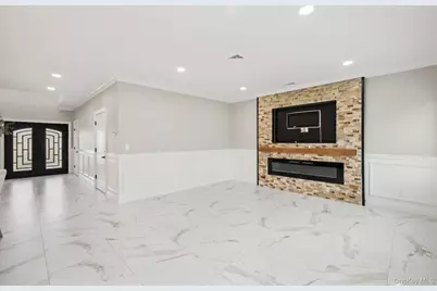 129 Tardy Lane S, Wantagh, NY 11793 - Photo 7