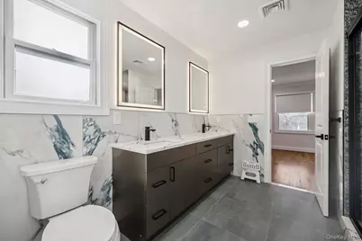 129 Tardy Lane S, Wantagh, NY 11793 - Photo 33