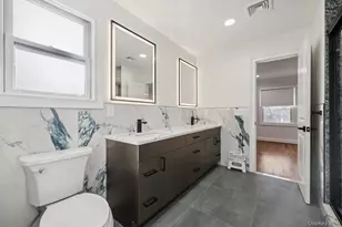 129 Tardy Ln S, Wantagh, NY 11793 - Photo 33