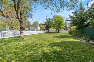 30 S 28th St, Wyandanch, NY 11798 - Photo 23