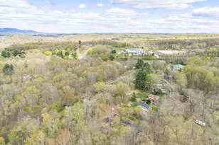 24 Farmingdale Ln, Bloomingburg, NY 12721 - Photo 37