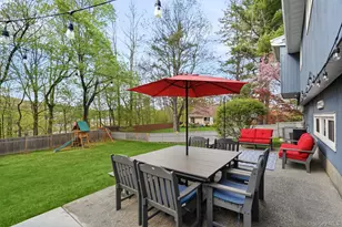 47 Valley View Terrace, Mount Kisco, NY 10549 - Photo 33