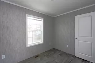 414 Joslen Blvd, Hudson, NY 12534 - Photo 9