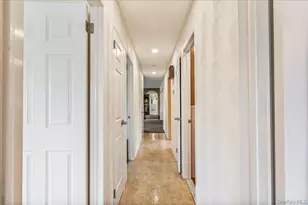 21 Norman St, Lynbrook, NY 11563 - Photo 9