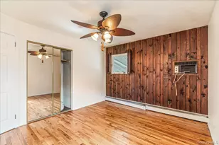 21 Norman St, Lynbrook, NY 11563 - Photo 11