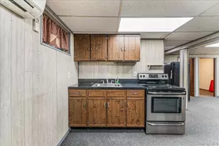 21 Norman St, Lynbrook, NY 11563 - Photo 17