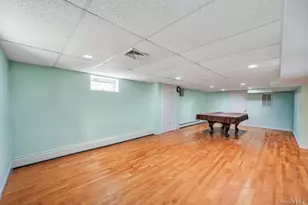 64 Muttontown Eastwoods Rd, Syosset, NY 11791 - Photo 25