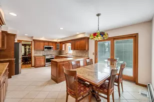 64 Muttontown Eastwoods Rd, Syosset, NY 11791 - Photo 15