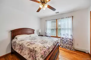 64 Muttontown Eastwoods Rd, Syosset, NY 11791 - Photo 21