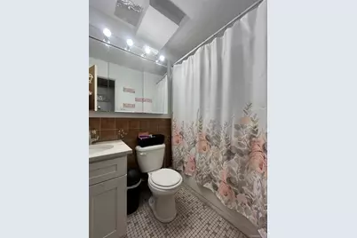 87-33 Elmhurst Avenue, Elmhurst, NY 11373 - Photo 11