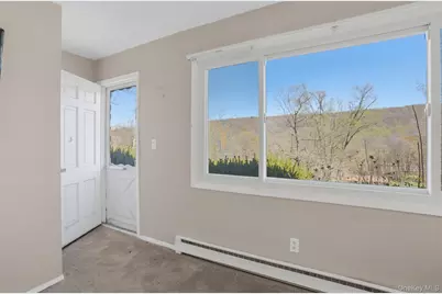 689 Sprout Brook Road, Putnam Valley, NY 10579 - Photo 5