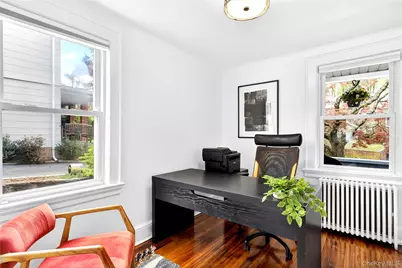17 Neulist Avenue, Port Washington, NY 11050 - Photo 13