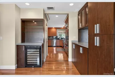 16 E Slope Road, Bayville, NY 11709 - Photo 17