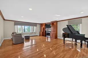 16 E Slope Rd, Bayville, NY 11709 - Photo 21