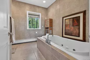 16 E Slope Rd, Bayville, NY 11709 - Photo 29