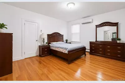 20931 39th Avenue, Bayside, NY 11361 - Photo 5