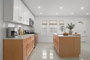 219 E 238th St, Bronx, NY 10470 - Photo 3