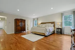 156 Rock Creek Ln, Scarsdale, NY 10583 - Photo 11
