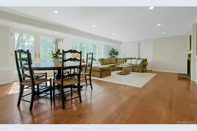 156 Rock Creek Lane, Scarsdale, NY 10583 - Photo 19