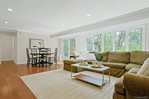 156 Rock Creek Ln, Scarsdale, NY 10583 - Photo 17